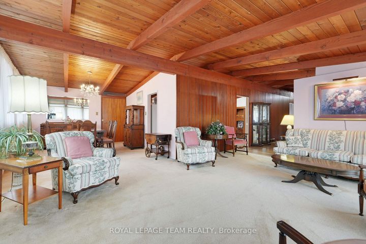 Photo 10 at 26 Nanaimo Drive, Nepean (Bruce Farm/Graham Park/Qualicum/Bellands), Ottawa