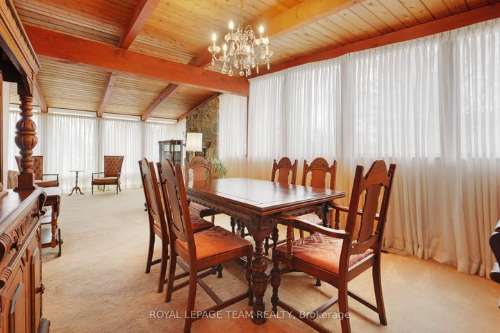 Photo 12 at 26 Nanaimo Drive, Nepean (Bruce Farm/Graham Park/Qualicum/Bellands), Ottawa