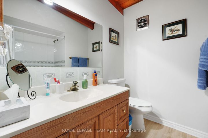 Photo 24 at 26 Nanaimo Drive, Nepean (Bruce Farm/Graham Park/Qualicum/Bellands), Ottawa