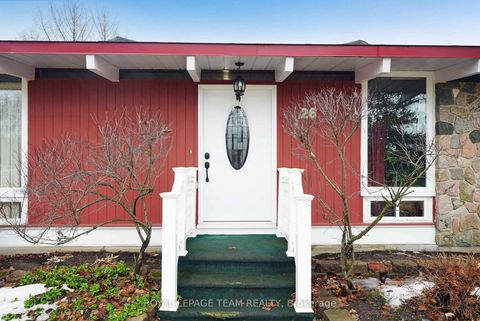 Photo 4 at 26 Nanaimo Drive, Nepean (Bruce Farm/Graham Park/Qualicum/Bellands), Ottawa