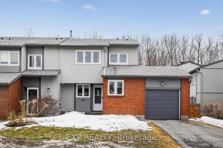 Photo 0 at 70 - 42F Benlea Drive, Nepean (Tanglewood), Ottawa