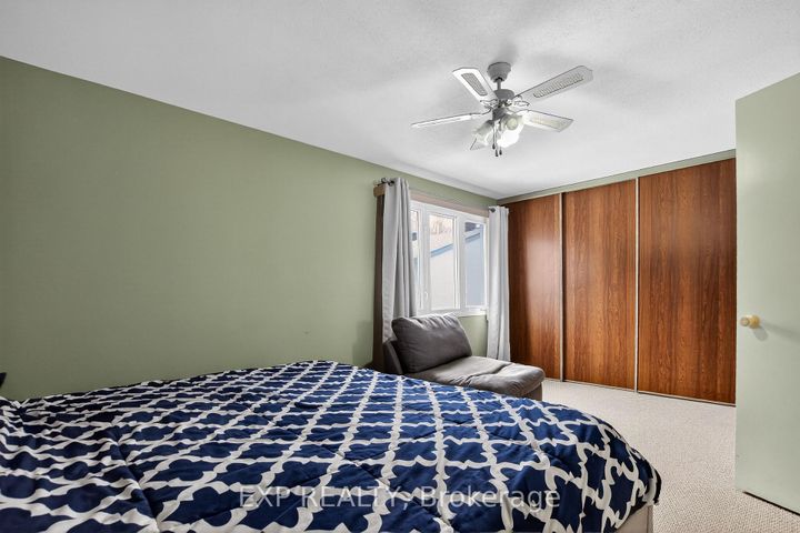 Photo 14 at 70 - 42F Benlea Drive, Nepean (Tanglewood), Ottawa