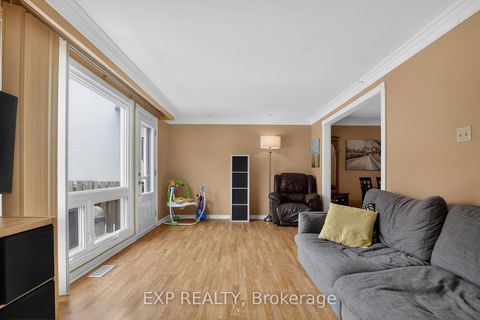 Photo 6 at 70 - 42F Benlea Drive, Nepean (Tanglewood), Ottawa