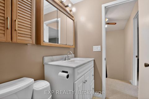 Photo 19 at 70 - 42F Benlea Drive, Nepean (Tanglewood), Ottawa