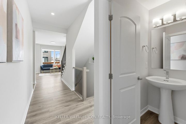 Photo 2 at 840 Andesite Terrace, Nepean (Half Moon Bay), Ottawa