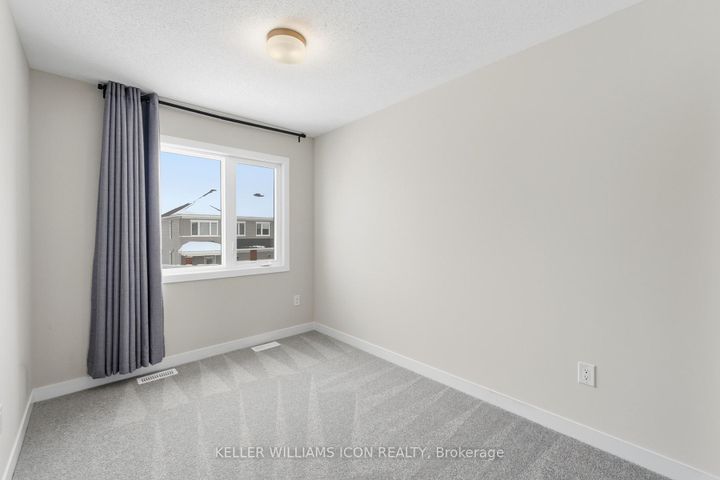 Photo 33 at 840 Andesite Terrace, Nepean (Half Moon Bay), Ottawa