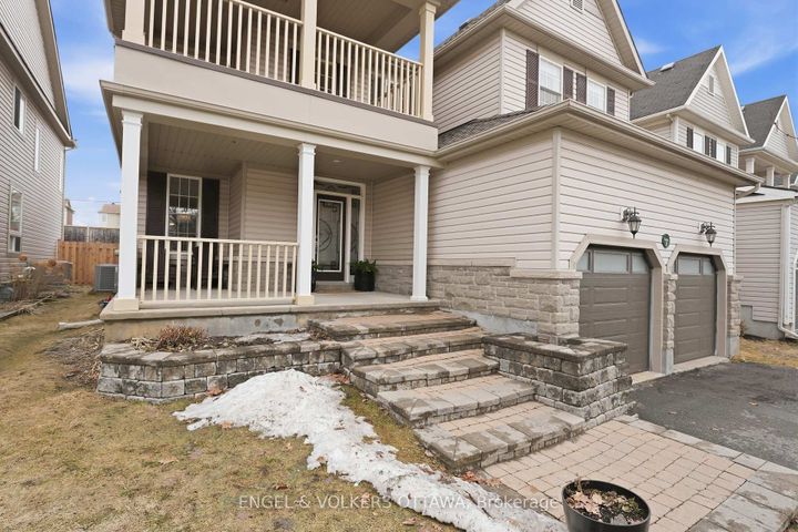 Photo 1 at 31 Leatherwood Crescent, Nepean (Stonebridge), Ottawa