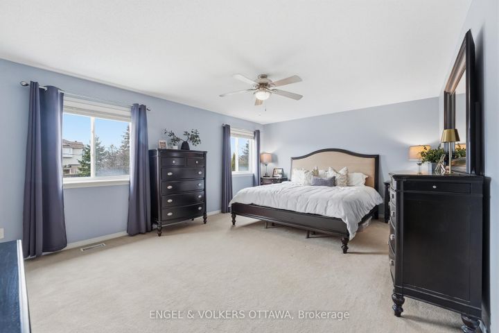 Photo 26 at 31 Leatherwood Crescent, Nepean (Stonebridge), Ottawa