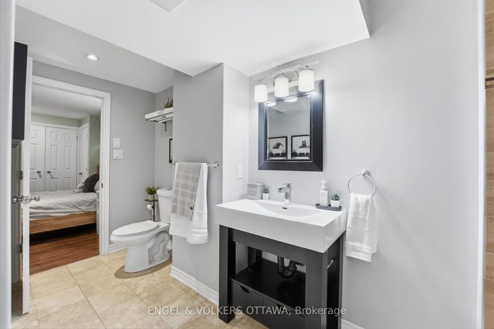 Photo 38 at 31 Leatherwood Crescent, Nepean (Stonebridge), Ottawa