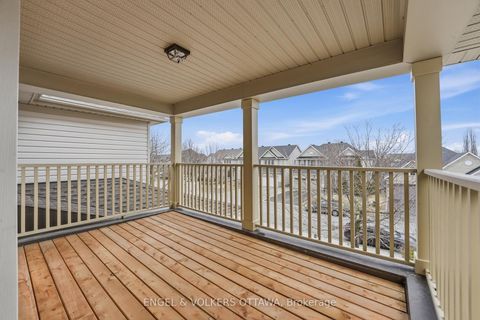Photo 31 at 31 Leatherwood Crescent, Nepean (Stonebridge), Ottawa