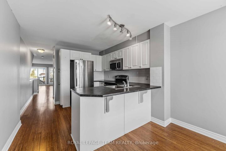 Photo 12 at A - 405 Chapman Mills Drive, Nepean (Strandherd), Ottawa