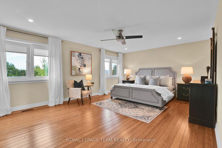 Photo 14 at 756 Kilbirnie Drive, Nepean (Stonebridge), Ottawa