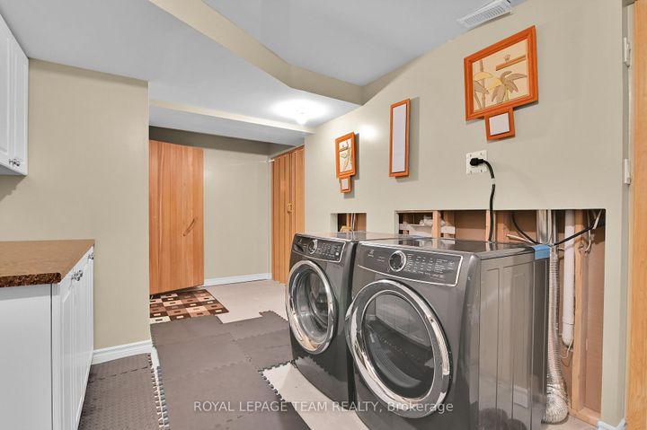 Photo 30 at 756 Kilbirnie Drive, Nepean (Stonebridge), Ottawa