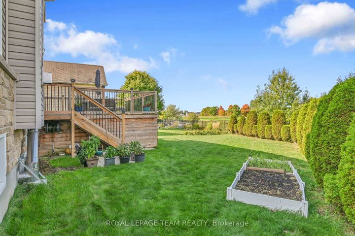 Photo 34 at 756 Kilbirnie Drive, Nepean (Stonebridge), Ottawa