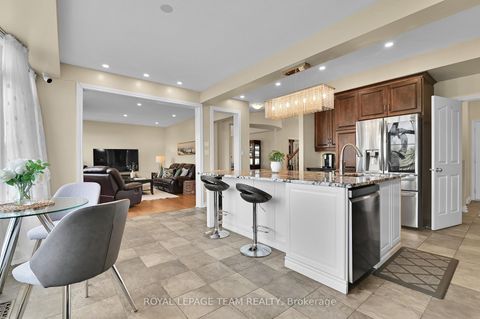 Photo 10 at 756 Kilbirnie Drive, Nepean (Stonebridge), Ottawa