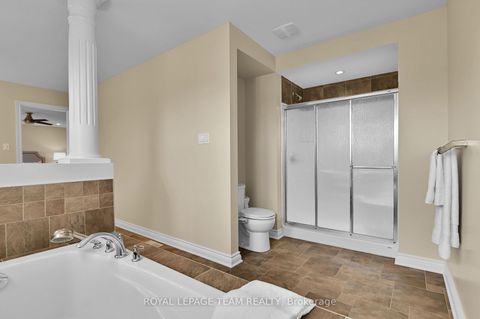 Photo 18 at 756 Kilbirnie Drive, Nepean (Stonebridge), Ottawa