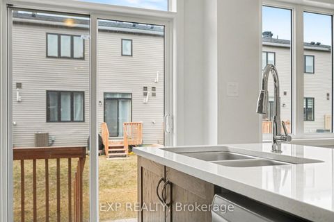 Photo 12 at 98 Osler Street, Morgan's Grant/South March, Kanata