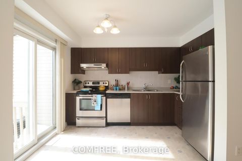 Photo 10 at 318 Amici Terrace, Emerald Meadows/Trailwest, Kanata