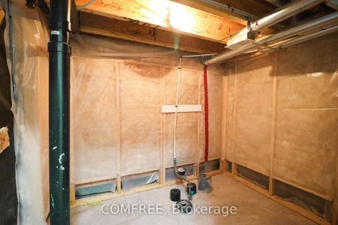 Photo 31 at 318 Amici Terrace, Emerald Meadows/Trailwest, Kanata