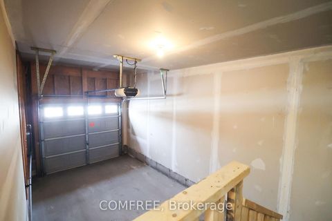 Photo 32 at 318 Amici Terrace, Emerald Meadows/Trailwest, Kanata