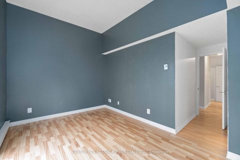 Photo 30 at 904 TANGUAY Court, Katimavik, Kanata