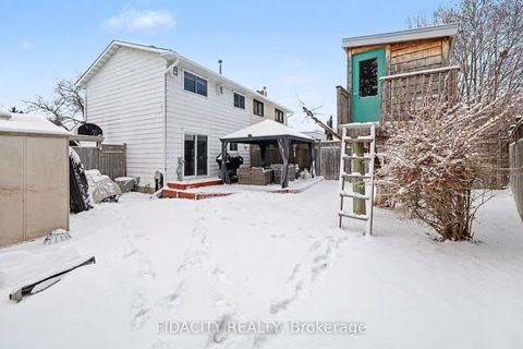 Photo 32 at 28 Glamorgan Drive, Glencairn/Hazeldean, Kanata