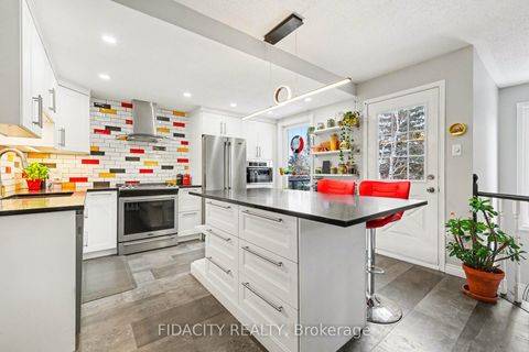 Photo 11 at 78 Jarlan Terrace, Katimavik, Kanata