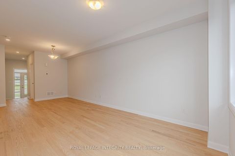 Photo 6 at 66 OSLER Street, Morgan's Grant/South March, Kanata