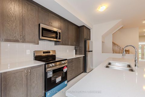 Photo 13 at 66 OSLER Street, Morgan's Grant/South March, Kanata