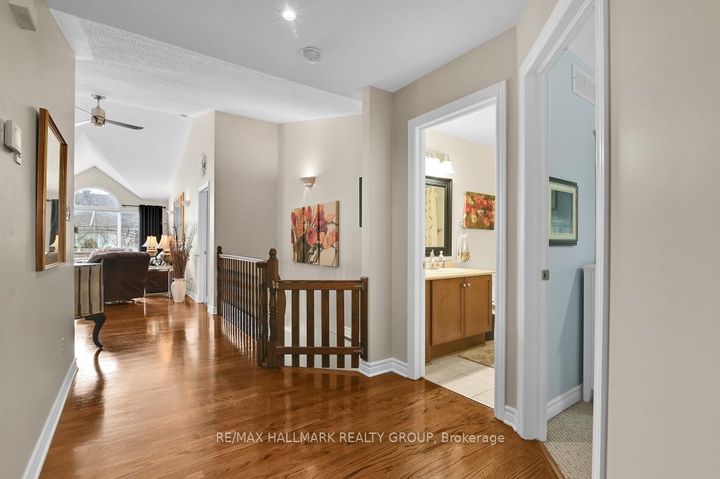 Photo 7 at 18 Spinney Way, Nepean (Longfields), Ottawa