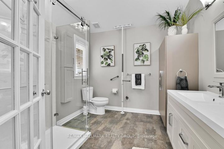 Photo 25 at 18 Spinney Way, Nepean (Longfields), Ottawa