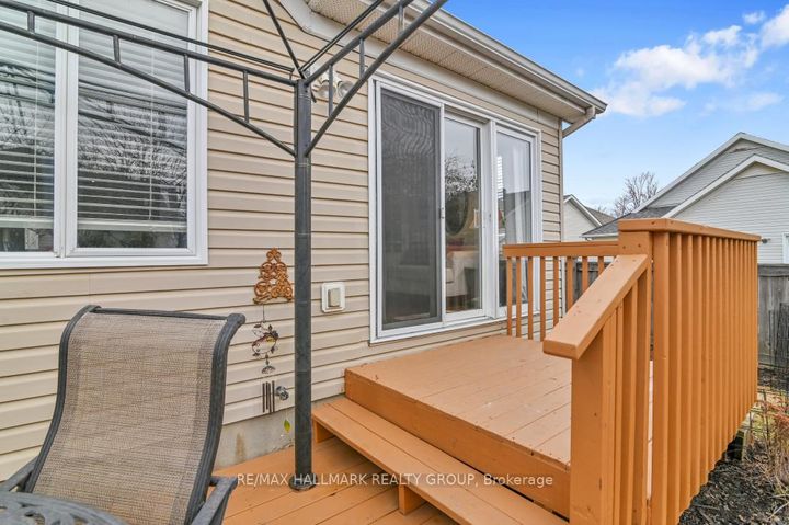Photo 42 at 18 Spinney Way, Nepean (Longfields), Ottawa