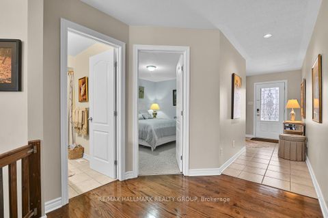 Photo 6 at 18 Spinney Way, Nepean (Longfields), Ottawa