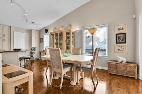 Photo 15 at 18 Spinney Way, Nepean (Longfields), Ottawa