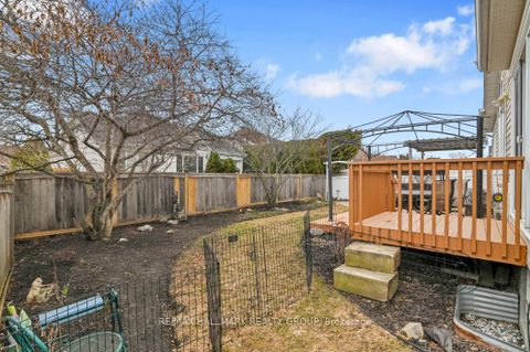 Photo 45 at 18 Spinney Way, Nepean (Longfields), Ottawa