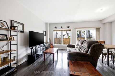 Photo 12 at 15 Dundalk Private, Nepean (Stonebridge), Ottawa