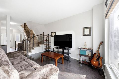 Photo 14 at 15 Dundalk Private, Nepean (Stonebridge), Ottawa