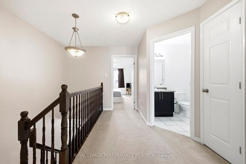 Photo 17 at 15 Dundalk Private, Nepean (Stonebridge), Ottawa