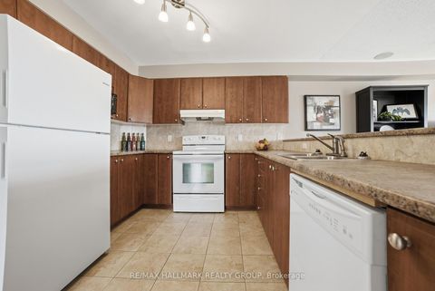 Photo 5 at 121 Corinth Private, Nepean (Merivale Industrial Park/Citiplace), Ottawa