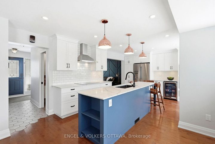 Photo 6 at 12 Mancil Drive, Nepean (Knollsbrook), Ottawa