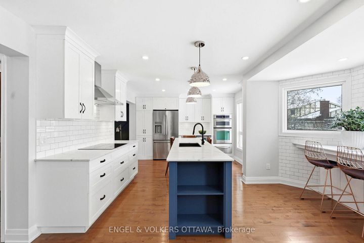 Photo 8 at 12 Mancil Drive, Nepean (Knollsbrook), Ottawa