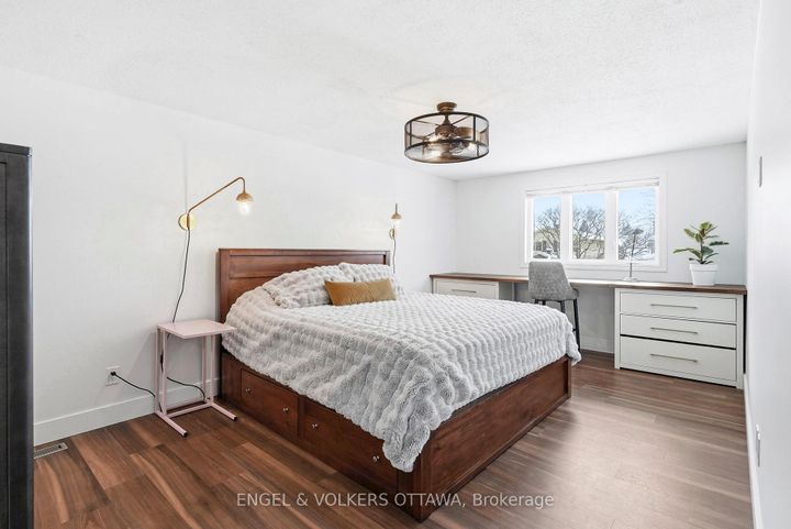 Photo 23 at 12 Mancil Drive, Nepean (Knollsbrook), Ottawa