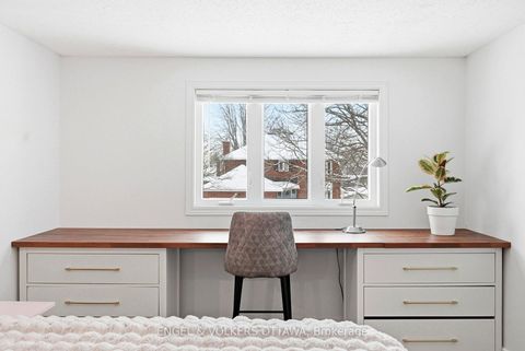 Photo 25 at 12 Mancil Drive, Nepean (Knollsbrook), Ottawa