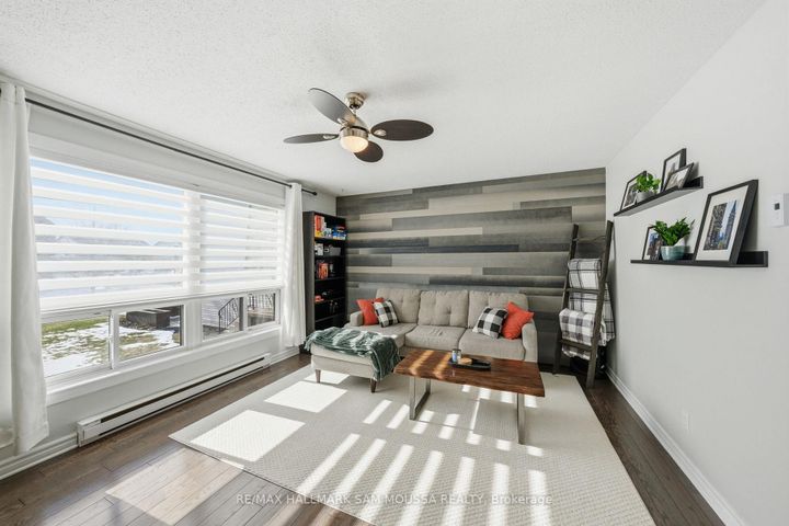 Photo 6 at B - 25 Woodvale Green, Nepean (Craig Henry/Woodvale), Ottawa