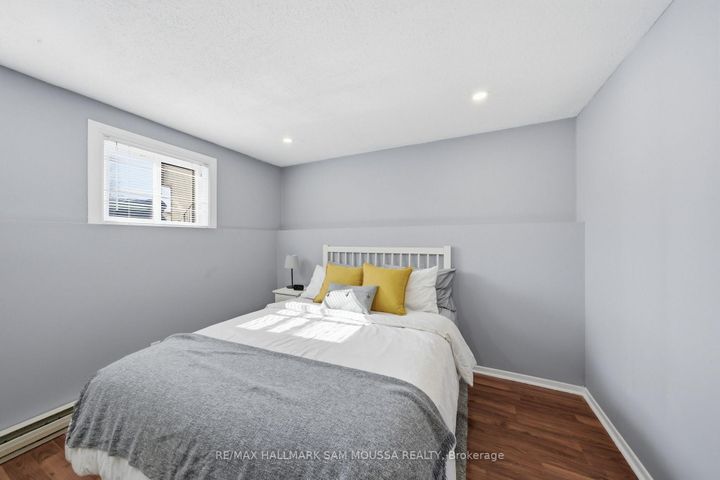 Photo 28 at B - 25 Woodvale Green, Nepean (Craig Henry/Woodvale), Ottawa