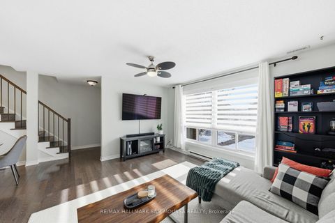 Photo 10 at B - 25 Woodvale Green, Nepean (Craig Henry/Woodvale), Ottawa