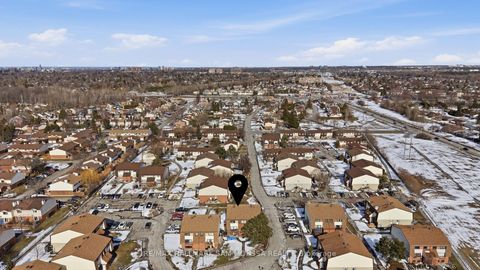 Photo 35 at B - 25 Woodvale Green, Nepean (Craig Henry/Woodvale), Ottawa