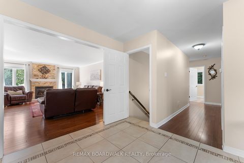 Photo 17 at 14 Panandrick View Drive, Rural Kanata (Central), Kanata