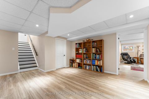 Photo 31 at 14 Panandrick View Drive, Rural Kanata (Central), Kanata