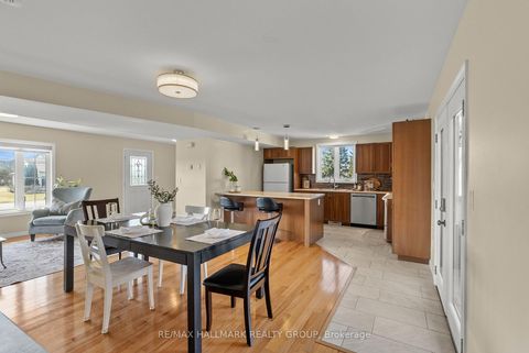 Photo 2 at 2431 Dunning Road, Cumberland West, Orleans